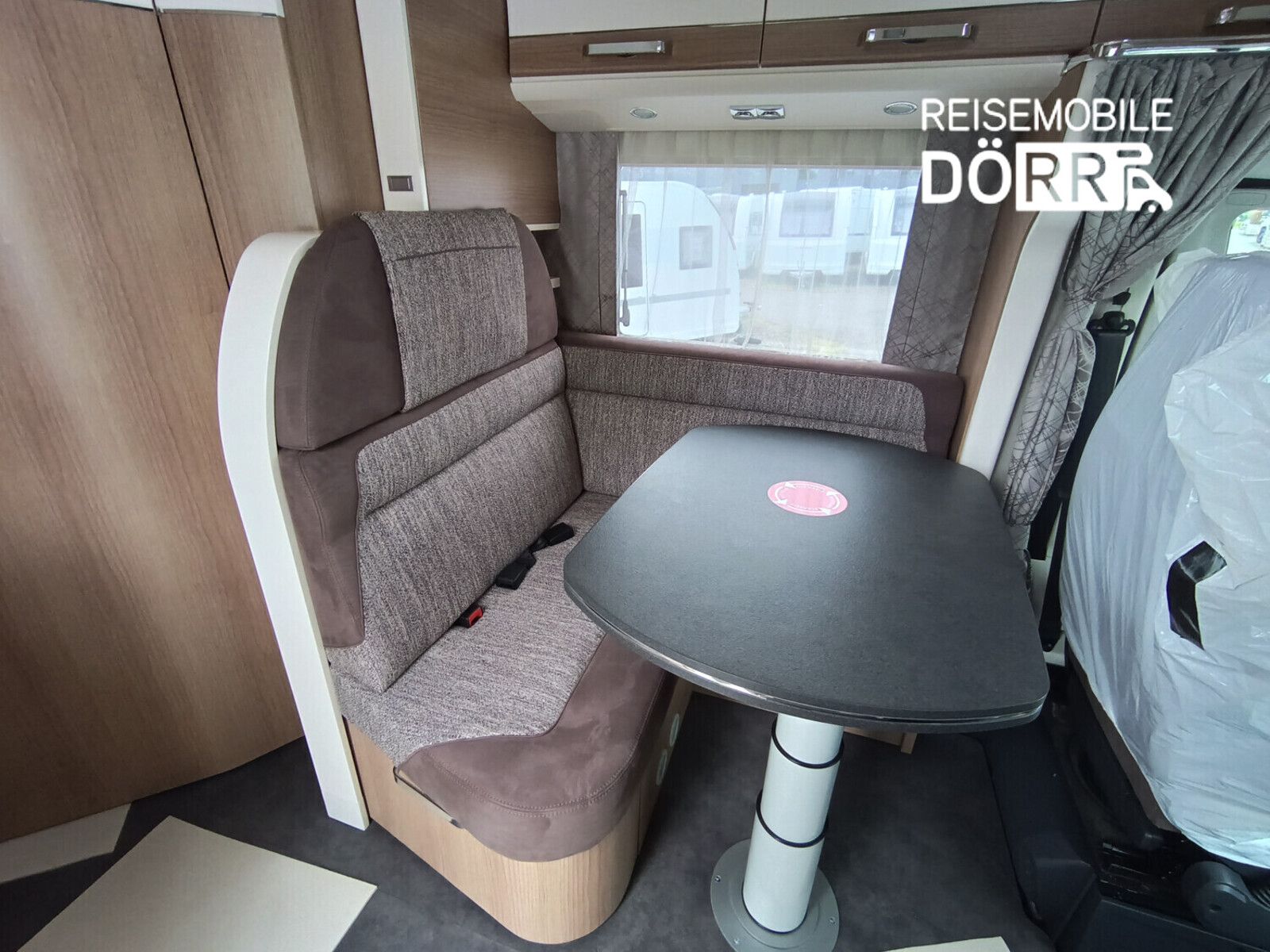 Fahrzeugabbildung Malibu T 430 LE Klimaautomatik, Radio DAB