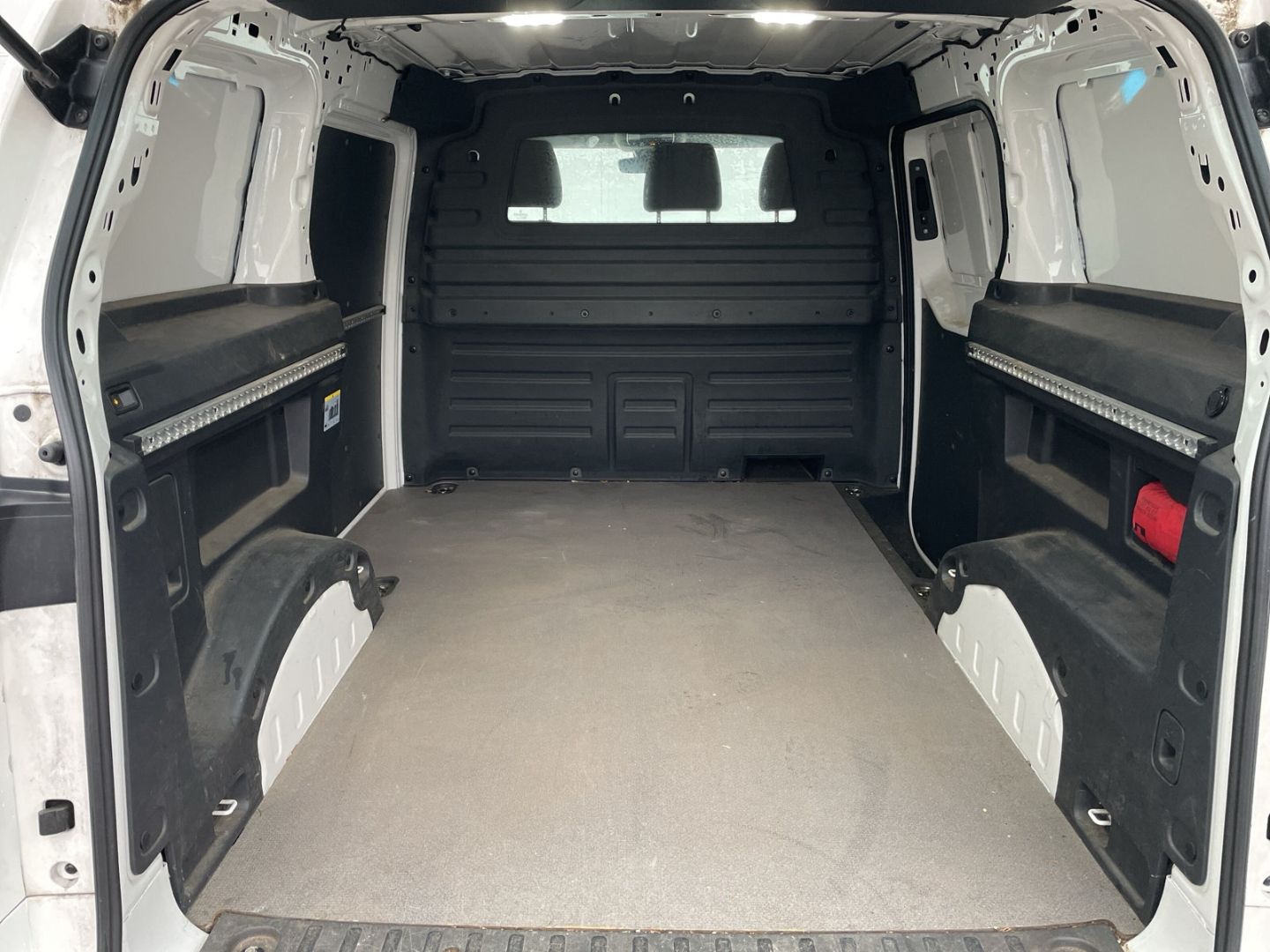 ID. Buzz Cargo AHK/Navi/App-Connect/LED/PDC