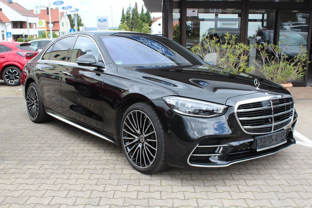 Image of Mercedes-Benz S 500
