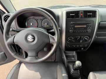 Suzuki Jimny 1.3 4WD Style+AHK+Shz+Klima+Teilleder