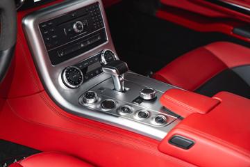 2011 Mercedes-BENZ SLS AMG — миниатюра 22