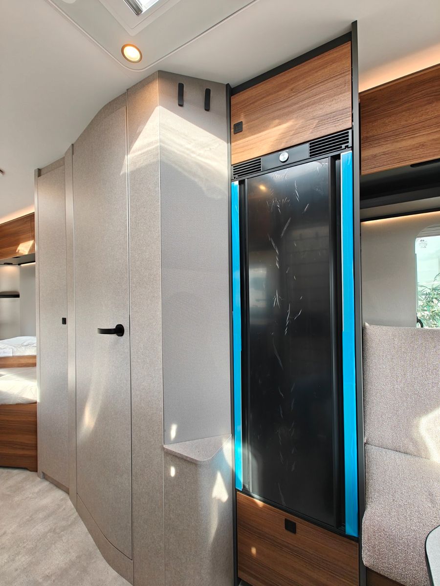 Fahrzeugabbildung HYMER / ERIBA / HYMERCAR Novaline 442 - MESSE-NEUHEIT 2026! -