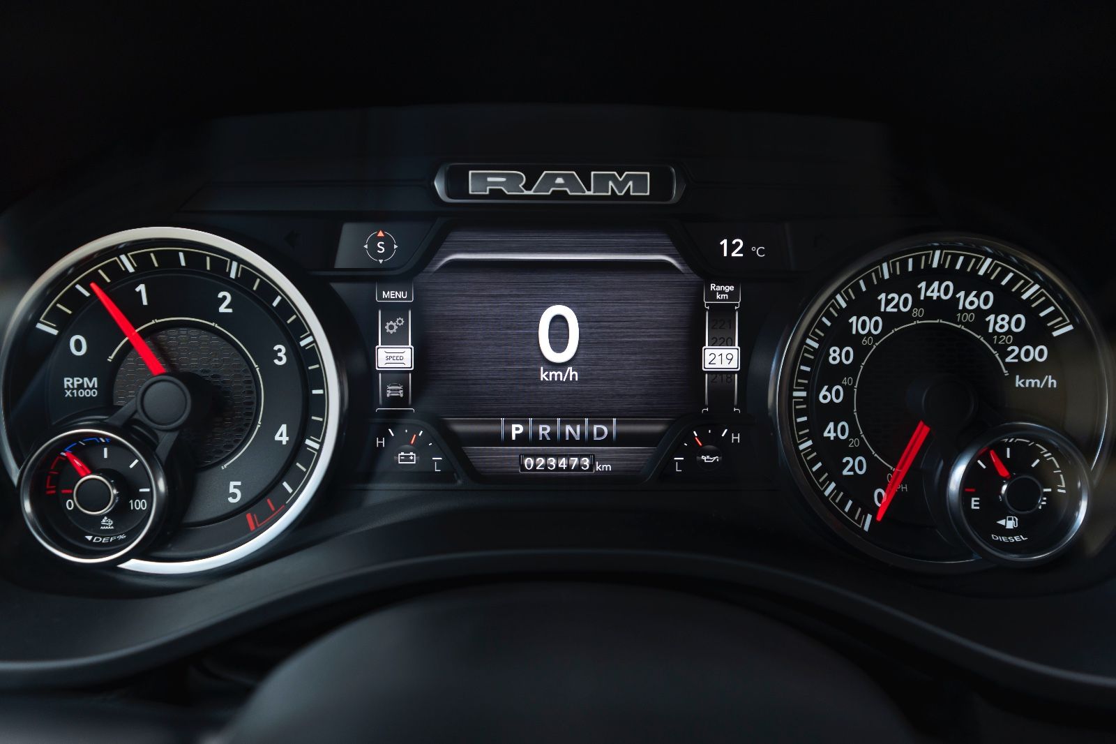 Fahrzeugabbildung Dodge RAM 3.0L LARAMIE ECODIESEL M+S LEDER SZH/SZK KAM