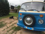 Volkswagen T2 - blaue Volkswagen T2