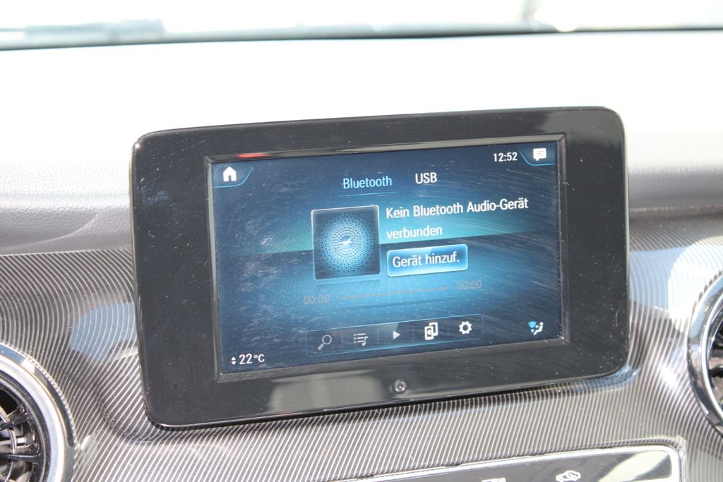 MERCEDES-BENZ 220 V 250d EDITION 4MATIC lang AHK NAVI SHZ KAM