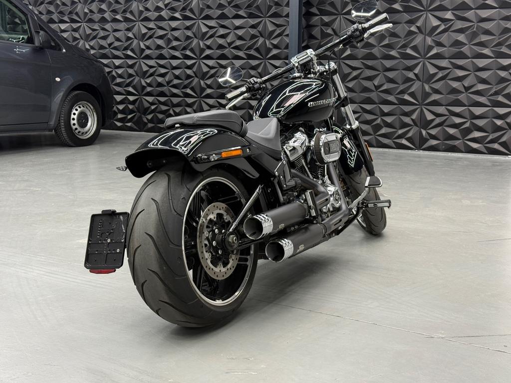 Harley-Davidson Breakout 114, Foto 13 von 24