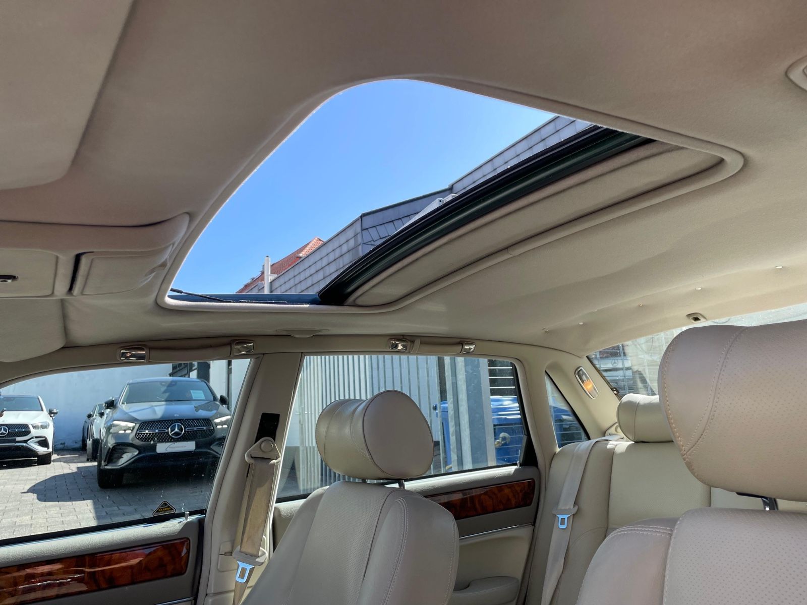 Fahrzeugabbildung Jaguar XJ6 Executive 3.2 |Klima|Sitzheizung|Schiebedach