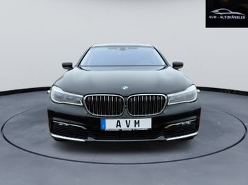 BMW 740 - 2