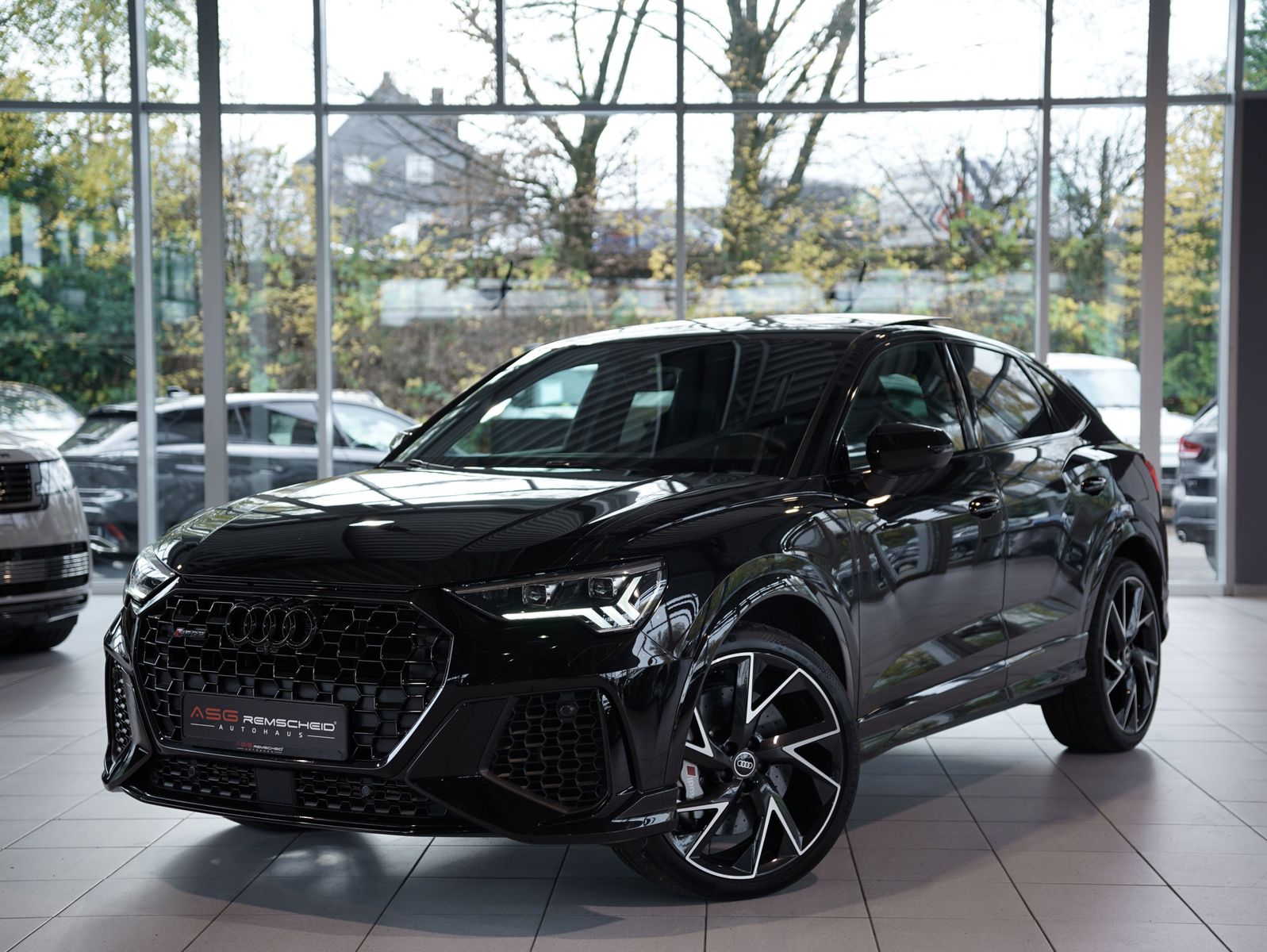 Audi Rsq3