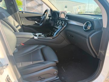 Mercedes GLC 250 - 12