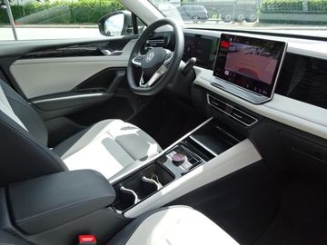 Fotografie 9 des VW Tiguan 1.5 eTSI Elegance*LEDplus*AHK*Navi 1.5 eT