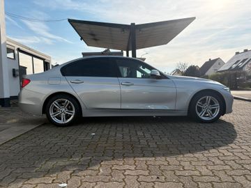 BMW 320 - 5