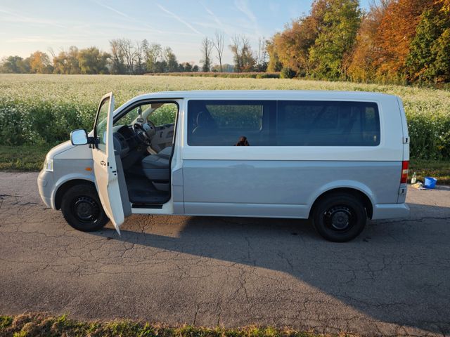 Volkswagen T5 Transporter lang, AHK, Kamera 