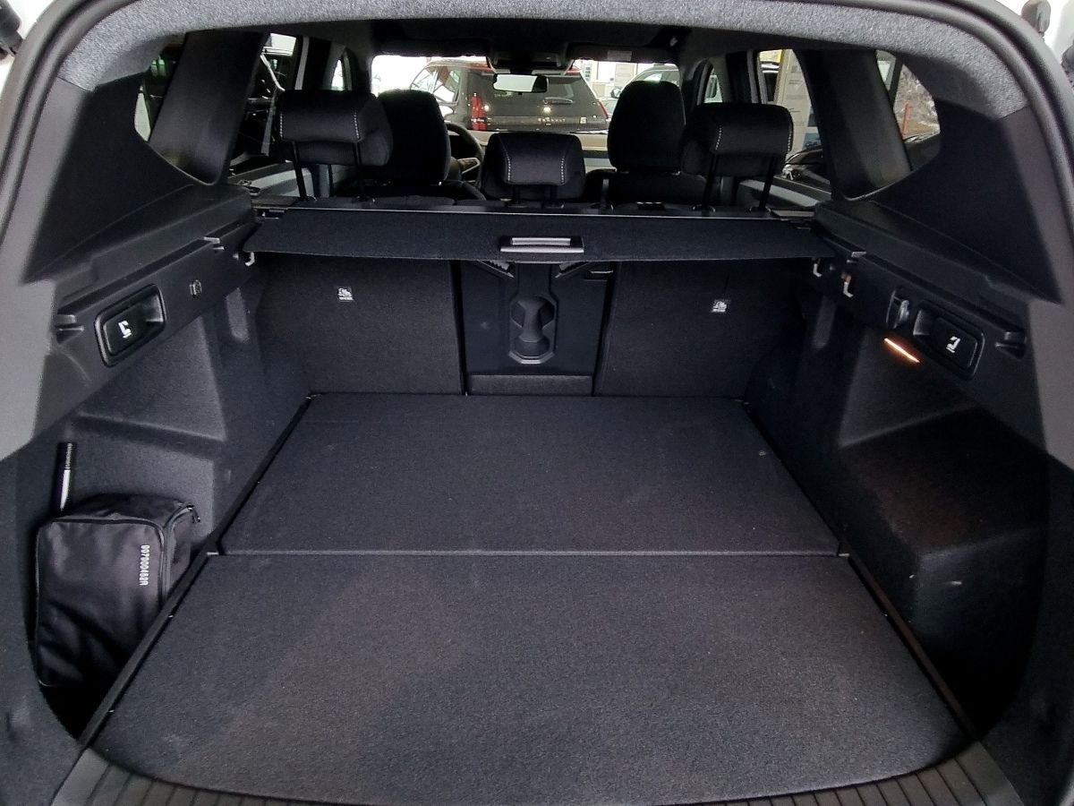 Fahrzeugabbildung Dacia Bigster Journey HYBRID 155