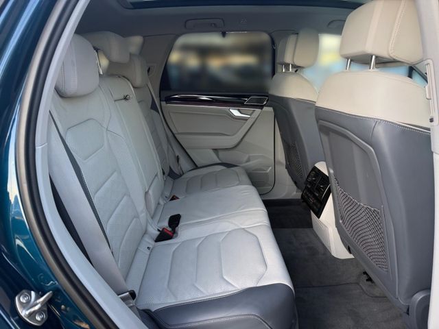 Touareg Elegance 4Motion 3.0 V6 TDI StandHZG AHK