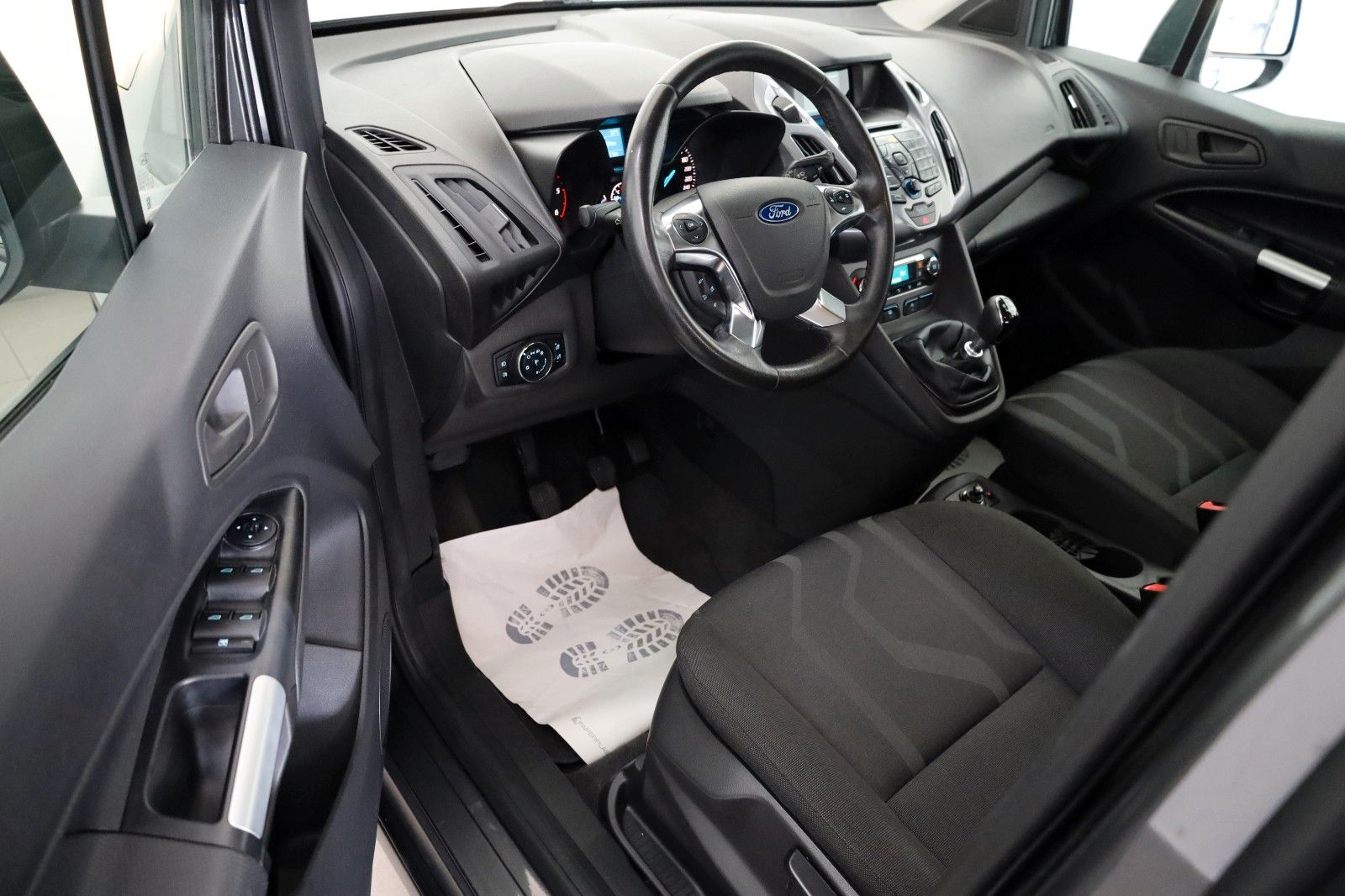 Fahrzeugabbildung Ford Grand Tourneo Connect Trend 7 Sitzer,SH,PDC,AHK