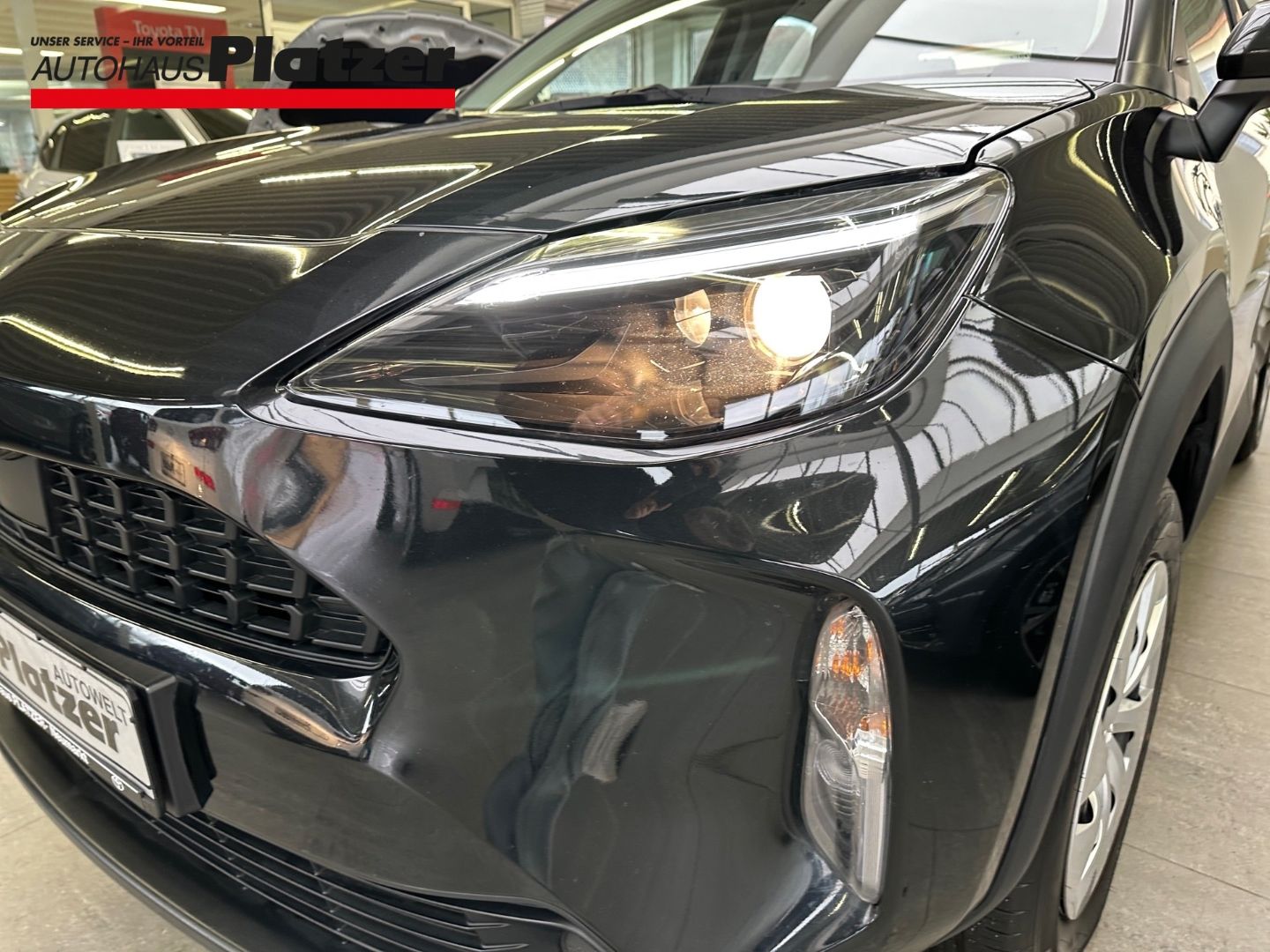 Toyota Yaris Cross Hybrid Business Edition 1.5l Navi Ap imagem 3