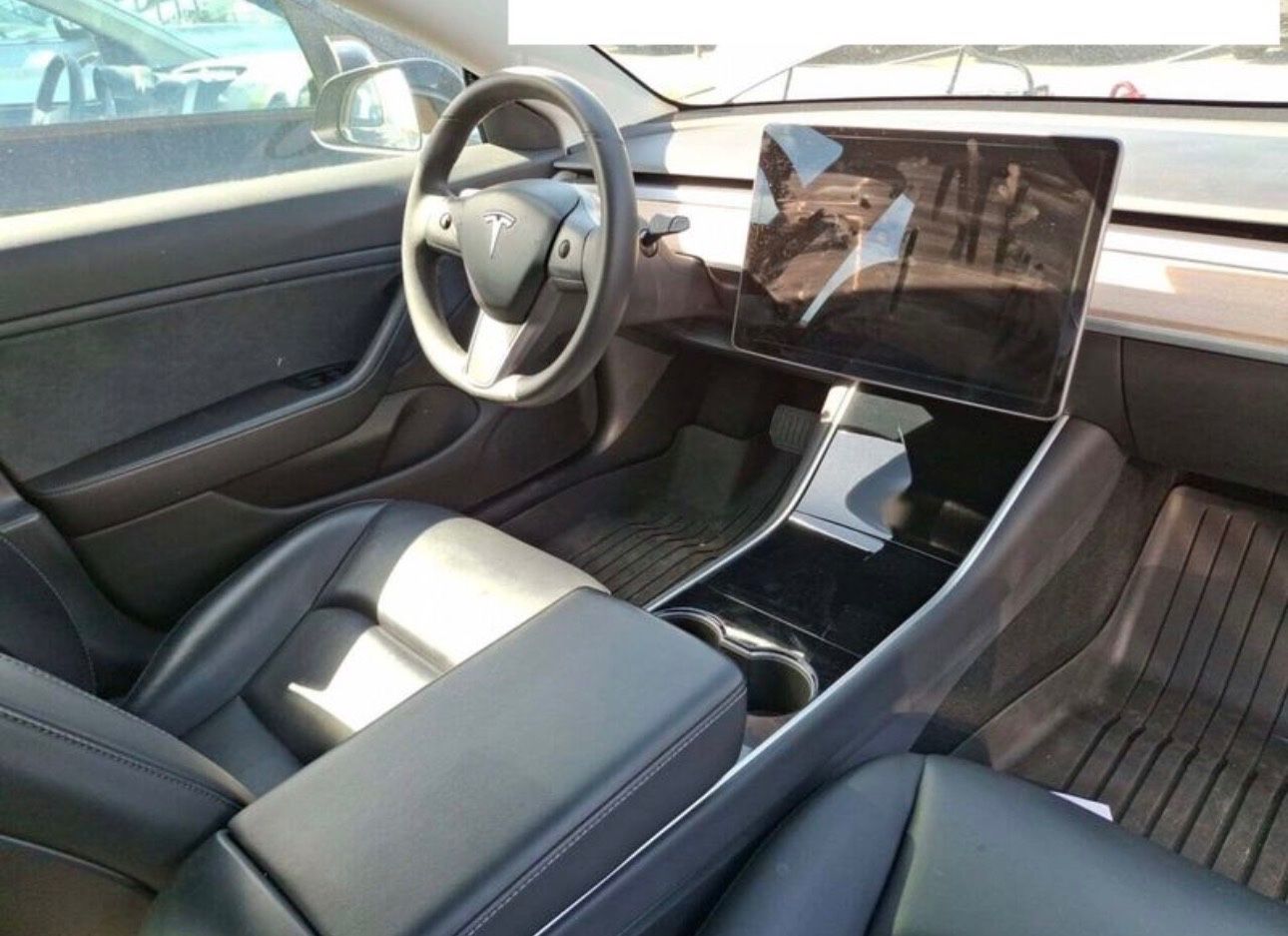 Tesla Model 3 Standard Range Plus RWD imagem 3