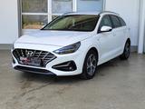 Hyundai i30 Kombi 1.5 T-GDI mHEV iMT LED|SHZ|Car-Play - mit Benzin-Antrieb: Berganfahrassistent, Kombi