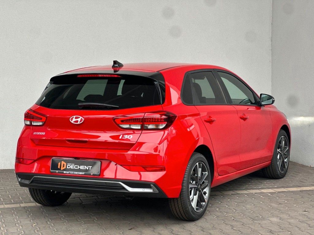 Fahrzeugabbildung Hyundai i30 Advantage 1.0 T-GDI 100PS Navi/SHZ/Kamera