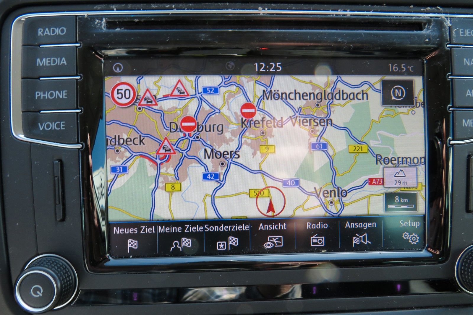 Fahrzeugabbildung Volkswagen Sharan Highline 7-SITZE AHK NAVI ACC 1.HAND