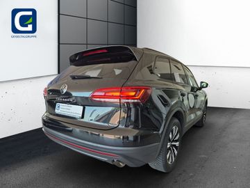 Volkswagen Touareg - 4