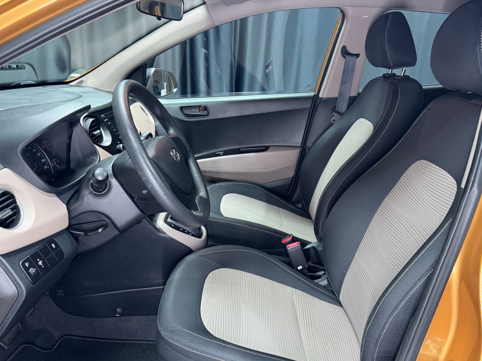 Fahrzeugabbildung Hyundai i10 Classic|AUTOMATIK|KLIMA|ORIGINAL 45.000 KM|