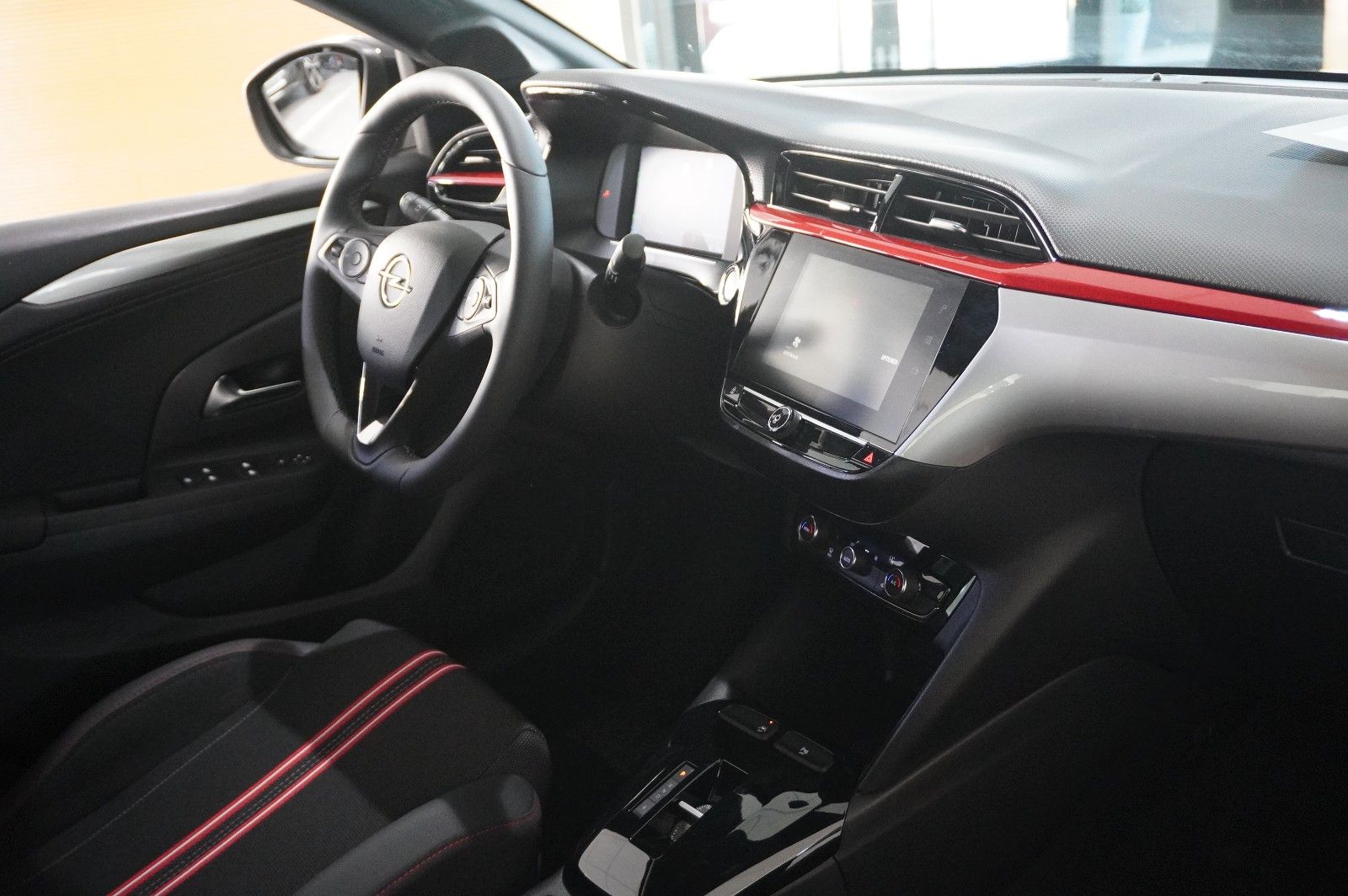Fahrzeugabbildung Opel Corsa-e F GS SPORT 1-PHASIG NAVI/LED/VIRTU./DAB+