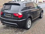 BMW X3 e83 3.0  Maschine - : Maschine