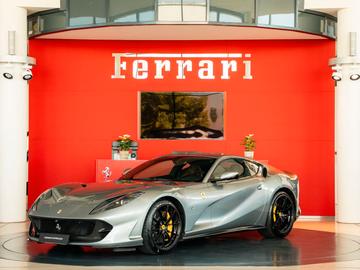 2018 Ferrari 812 照片 2