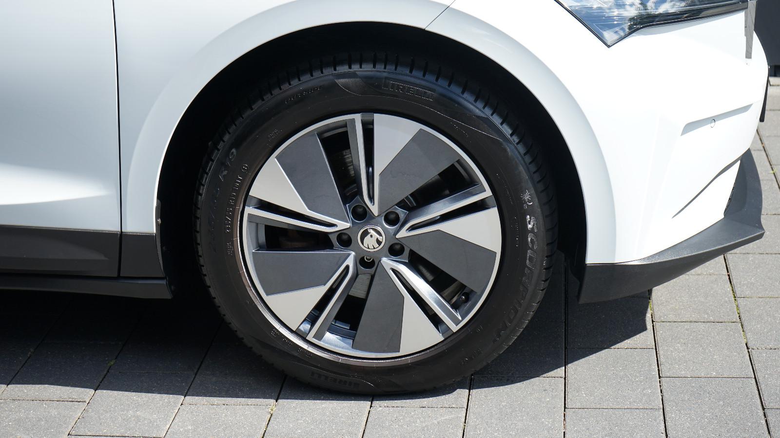 Skoda ENYAQ IV 60 LOFT*T-LEDER*LED*19 ZOLL*NAVI