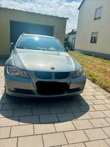 BMW 320i Touring Automatik 122tKm Erst! TÜ... - BMW 320 aus 2006: Kombi, 320i