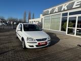 Opel Corsa C CorsaVan - Opel Corsa mit Diesel-Antrieb: Weiß