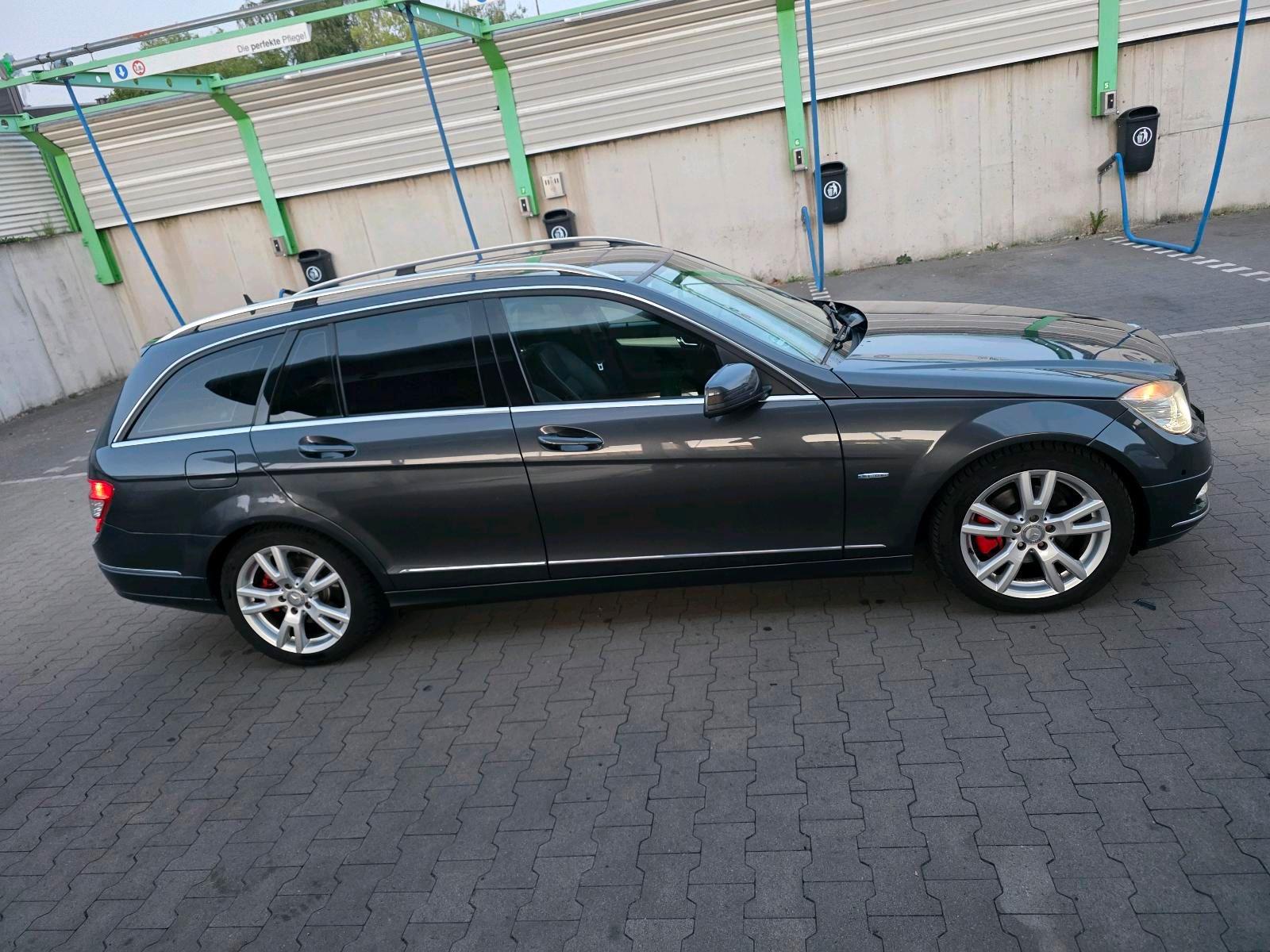 Mercedes-Benz C250 2010 — photo 5