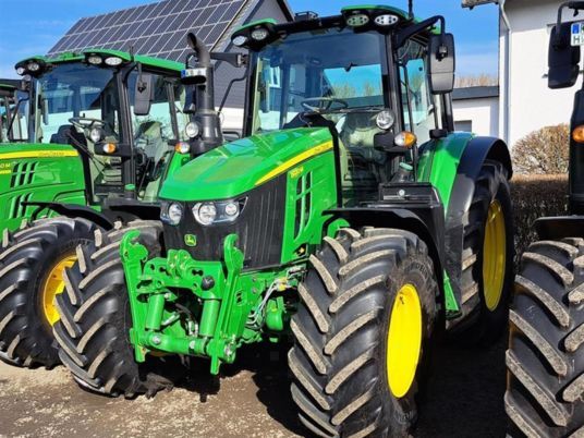 John Deere 6120M  AP40