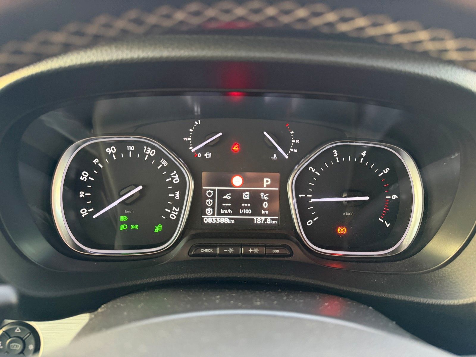 Fahrzeugabbildung Opel Zafira Life Elegance M AHK/Standheizung/8-Sitze!