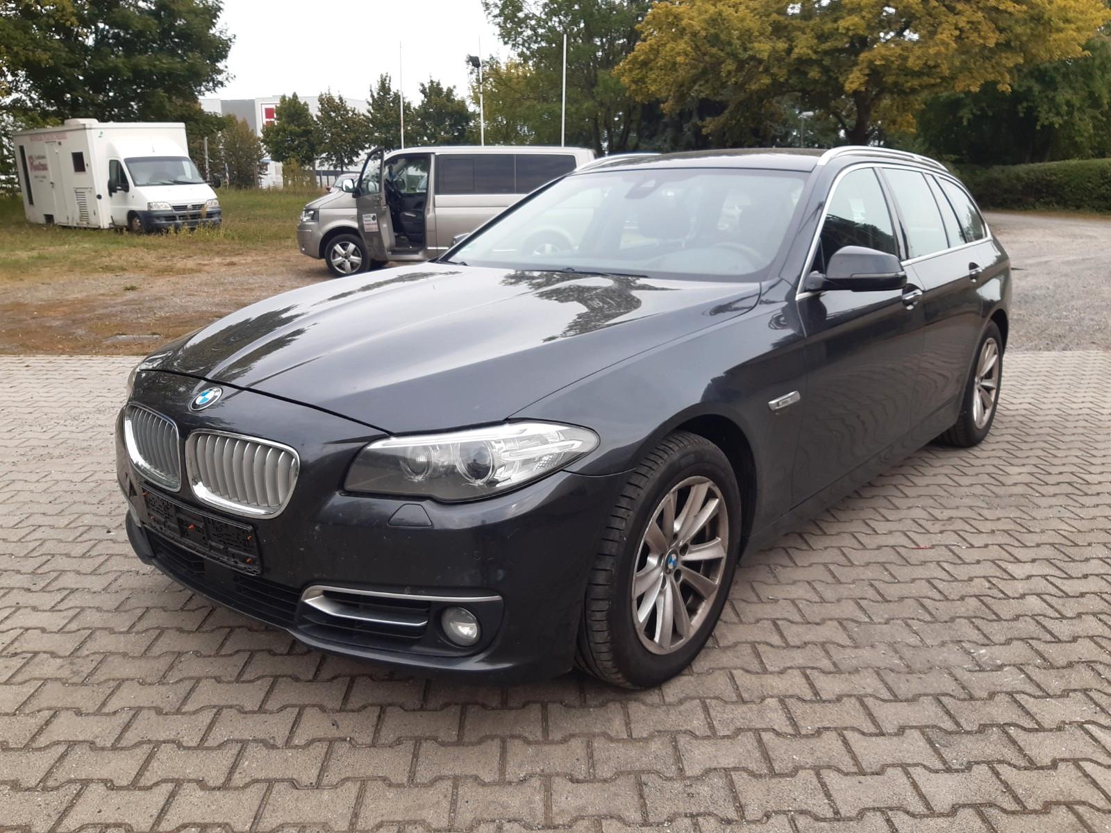 BMW 530d xDrive Touring A Modern Line