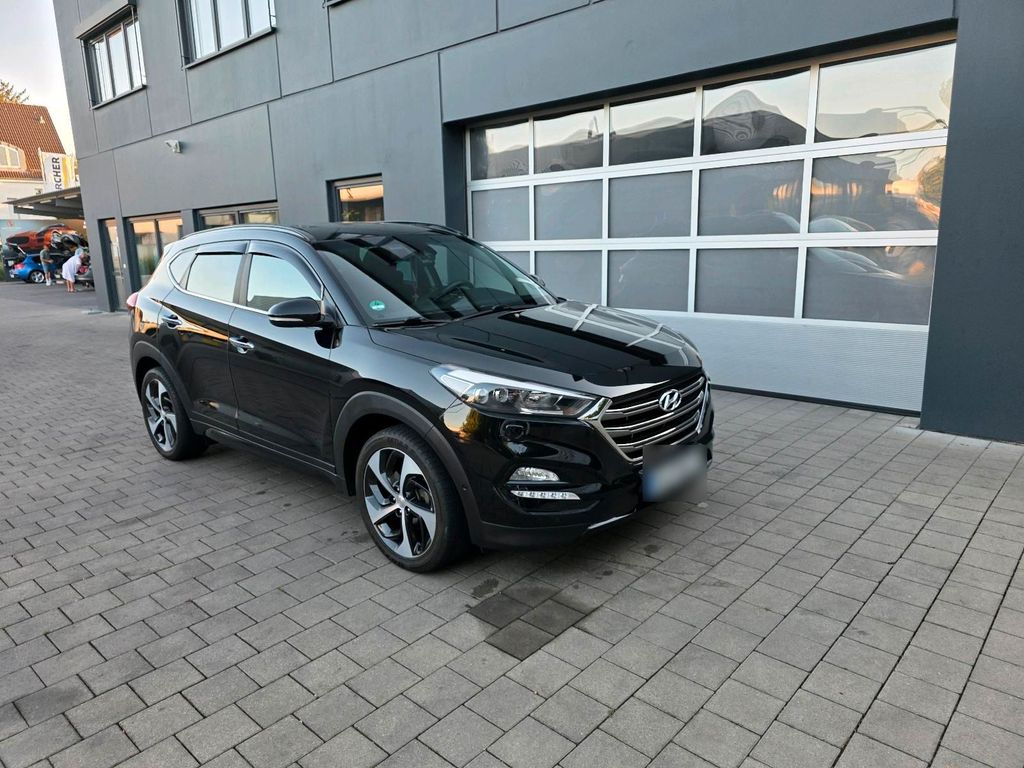 Image of Hyundai TUCSON