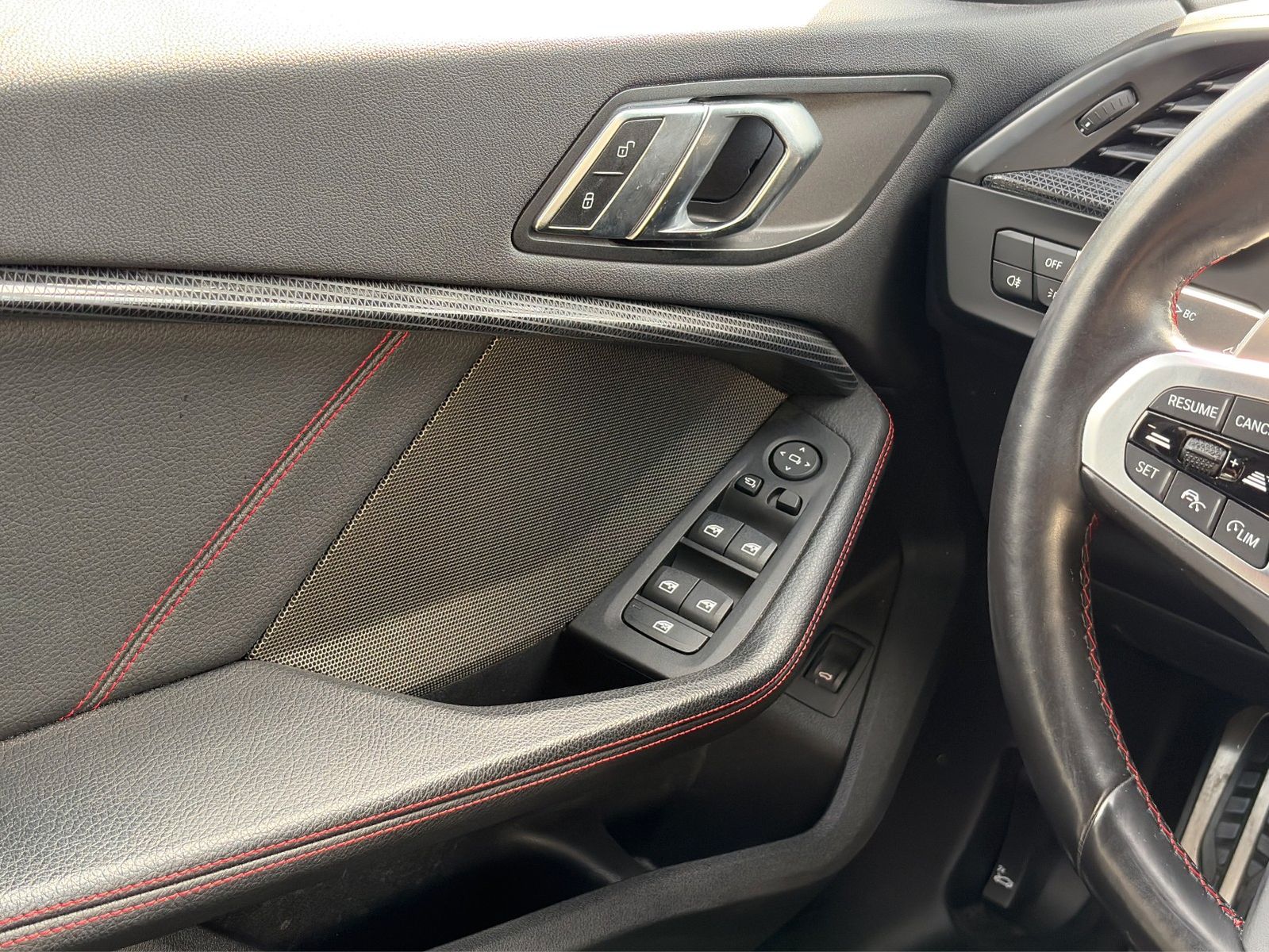 Fahrzeugabbildung BMW 128ti F40*ShadowLine*H&K* M-Sport*ACC*SHZ*