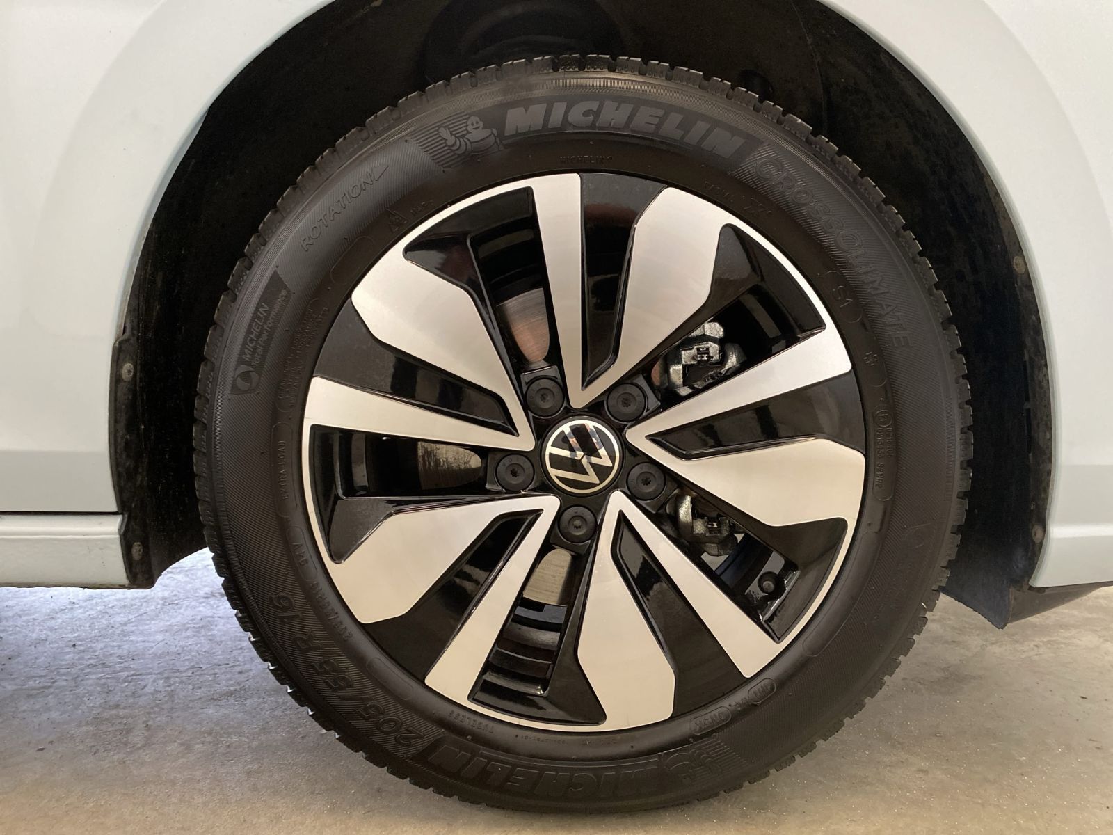 Volkswagen Golf VIII 1.5 TSI Goal ACC APP PDC LED foto 4