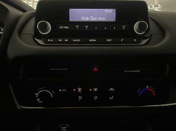 Nissan Qashqai Visia 1.3 DIG-T 140 PS ALLWETTER AUF ALU
