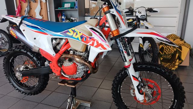 KTM EXC500 Sixdays Viel Zubehör