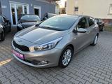 Kia cee'd / Ceed1.6  FIFA World Cup Edition / LPG / - Kia cee'd / Ceed in Chemnitz