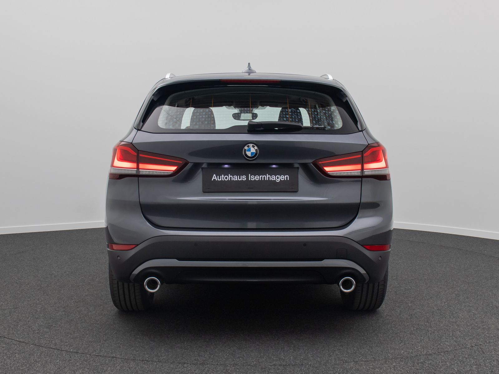 Fahrzeugabbildung BMW X1 sD20i ParkAs LED Navi GeschwReg Panorama DAB