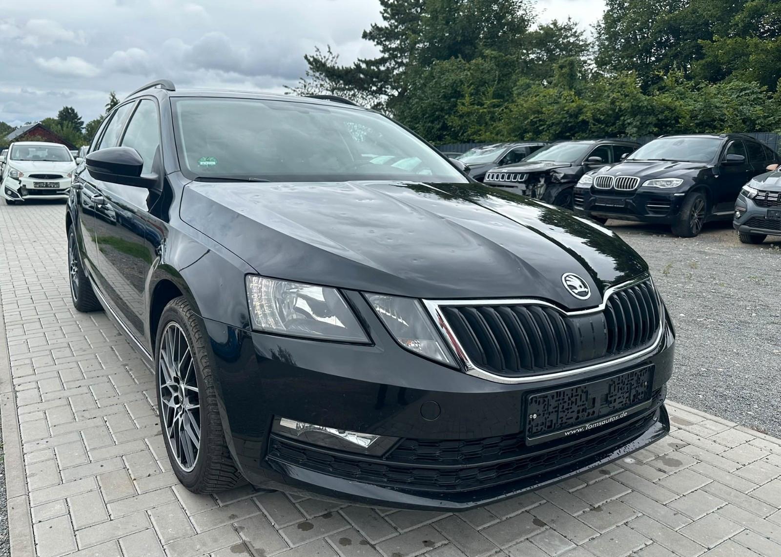Skoda Octavia Combi Ambition Navi Tempo APP