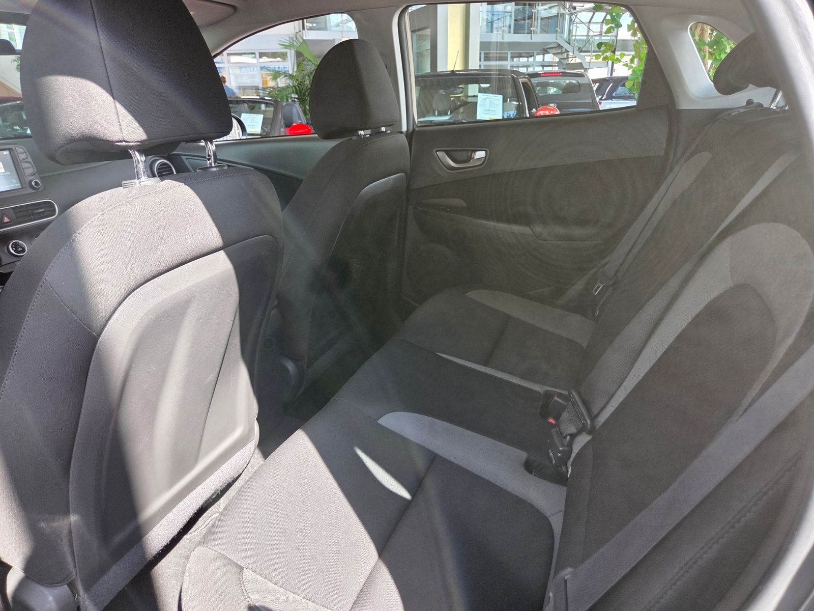 Fahrzeugabbildung Hyundai KONA Trend 2WD KLIMA LED NAV SHZ ALU