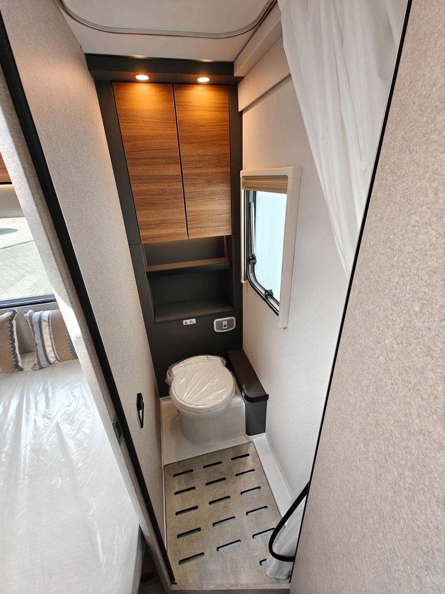 Fahrzeugabbildung HYMER / ERIBA / HYMERCAR Novaline 485 - MESSE-NEUHEIT 2026! -
