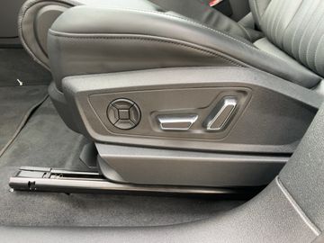 Audi Q8 e-tron - 11
