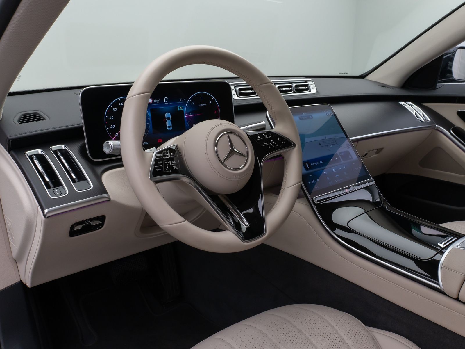 Fahrzeugabbildung Mercedes-Benz S 400d 4Matic HUD DAB 360° 9G-Tronic MBUX Ent.+