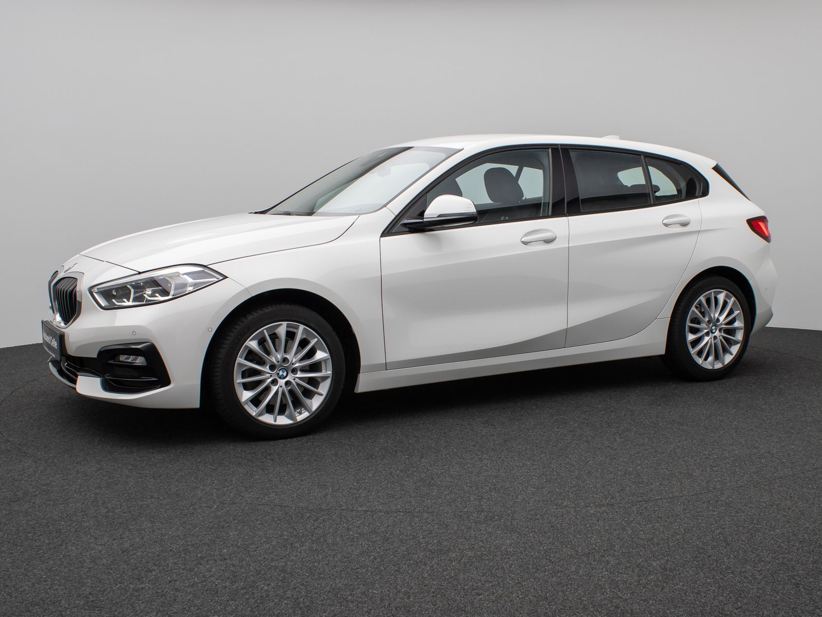 Fahrzeugabbildung BMW 118i SportLine Kamera DAB Lenkrhzg Komfort Alarm